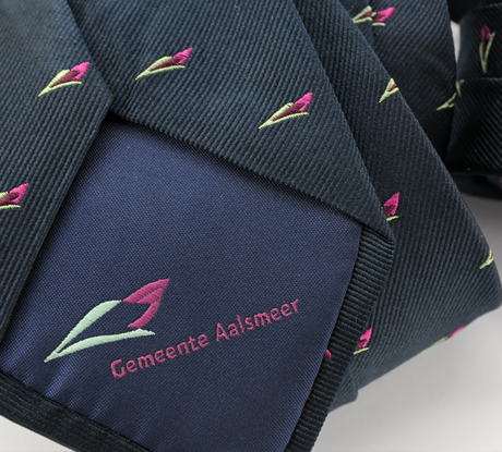 Von Teamoutfit bis Firmengeschenk: So machen Accessoires den Unterschied